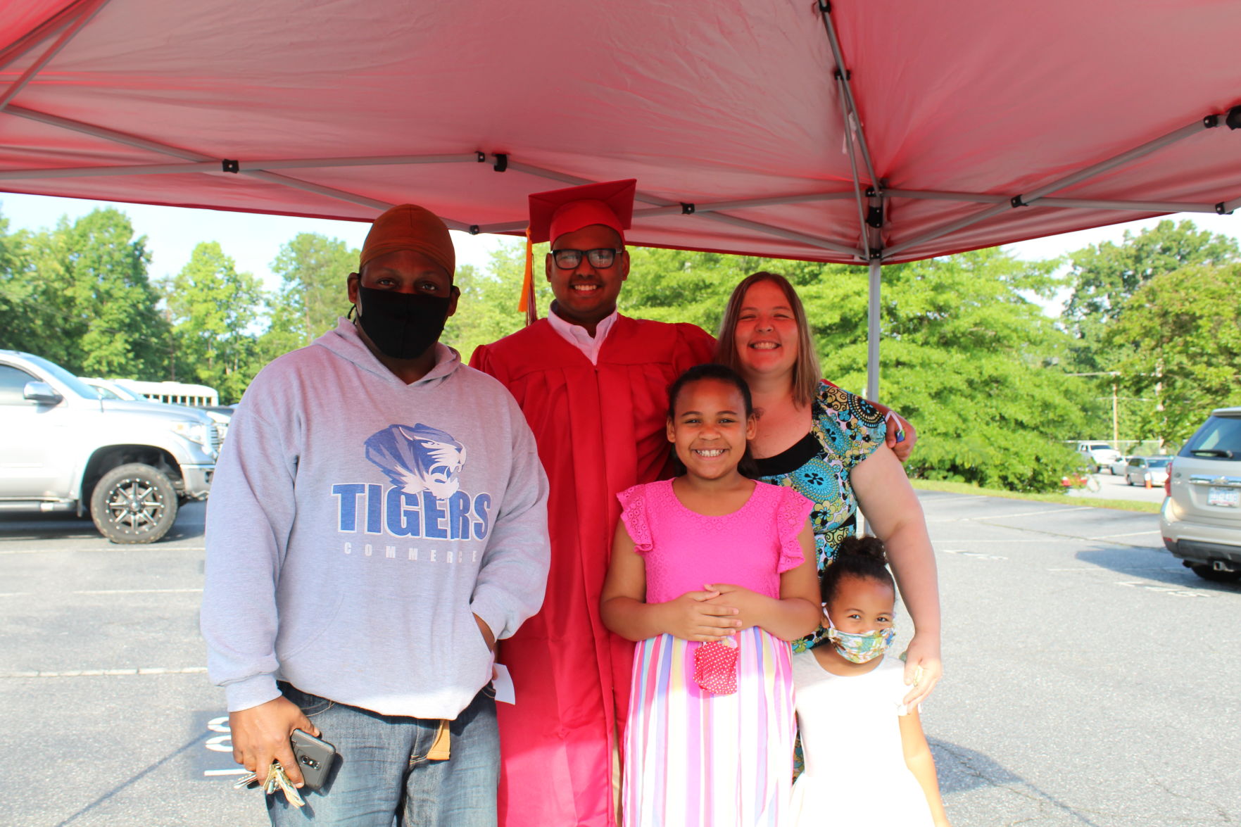 St. Stephens graduation 2020 part 2 (22).JPG